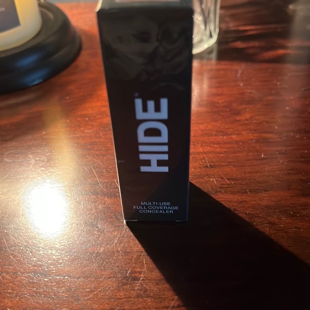 Hide full coverage concealer
